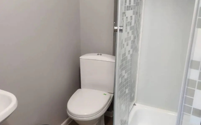 Studiya Chetyrekhmestnaya v Velikom Ustyuge Flat