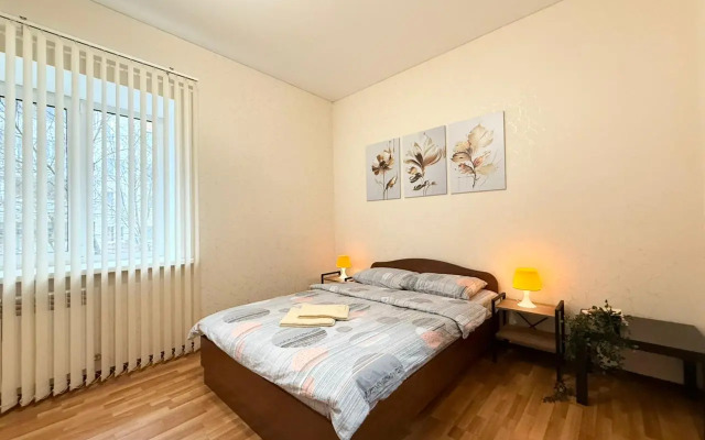 Квартира Двухкомнатная эконом на Тульской 76