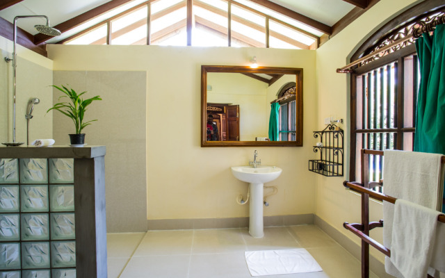 The Chalet 2 bedrooms close to beach