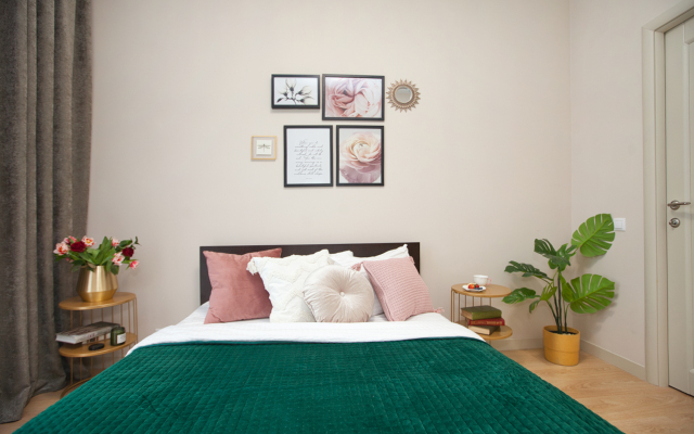 Апаратаменты около НЦ Кулакова