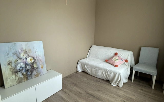 Dizaynerskiy v Yessentukakh v Tikhom Rayone Private House
