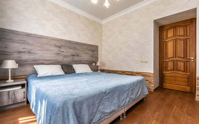 Квартира у источника