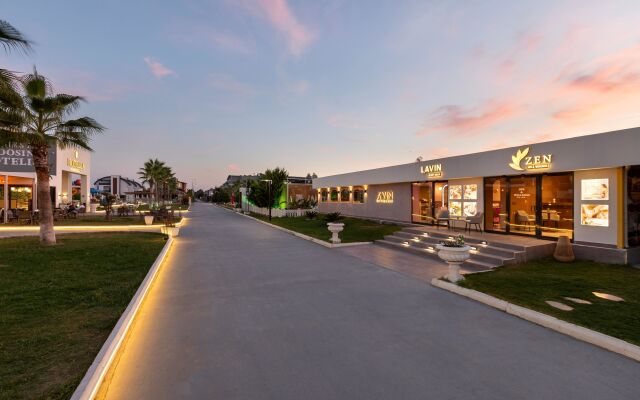 Hotella Resort & Spa