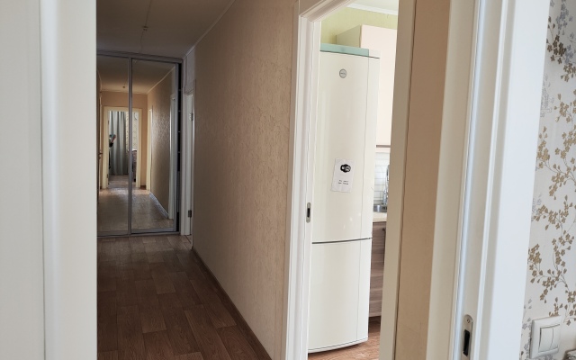 Granat na Beregu Reki Ufa Apartments