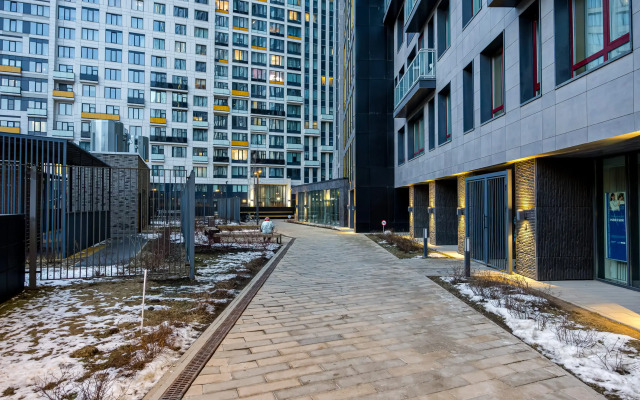 Alis v ZhK Hedlajner 493 Apartments