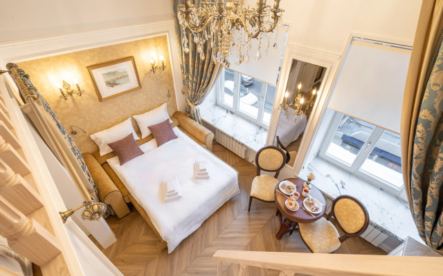 Апартаменты KeysSpb на Невском St3