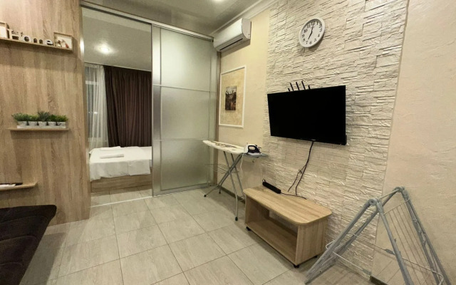 Uyutnaya Studiya V Tsentre Flat