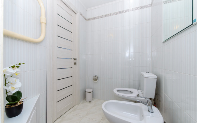 Dvukhkomnatnaya Sheynkmana 124 Flat