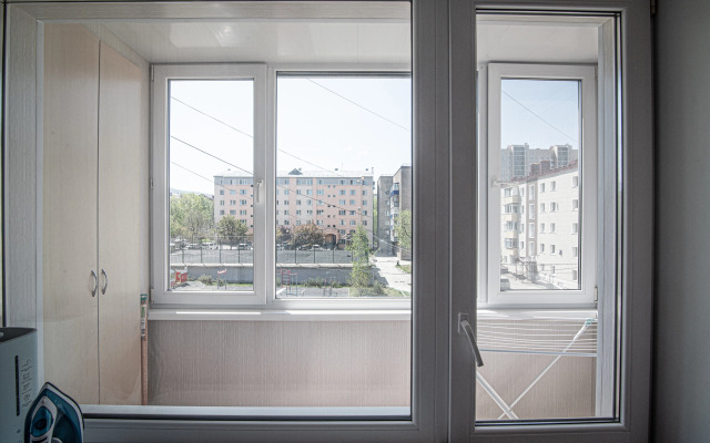 Квартира у горного воздуха и городской больницы