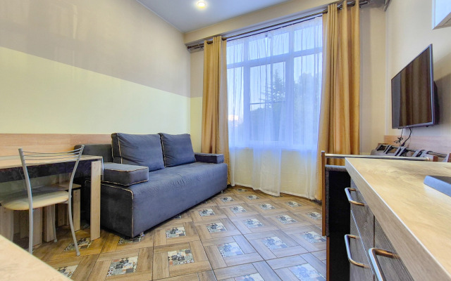 Квартира на переулке Белорусском, 1