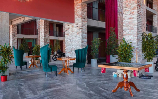 Alleya Resort Hotel