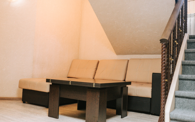 Na Mratkino Guest House