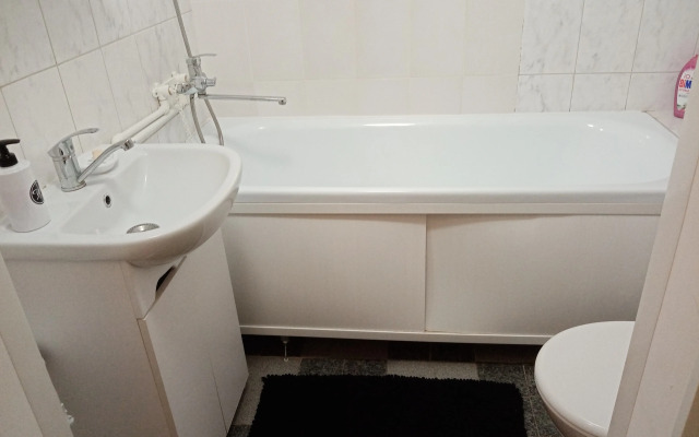 Komfortnaya Studiya V Chastnom Domovladenii Vozle Vokzalov Flat