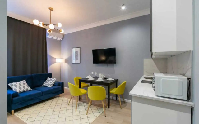 V Nemetskoy Derevne Flat 1
