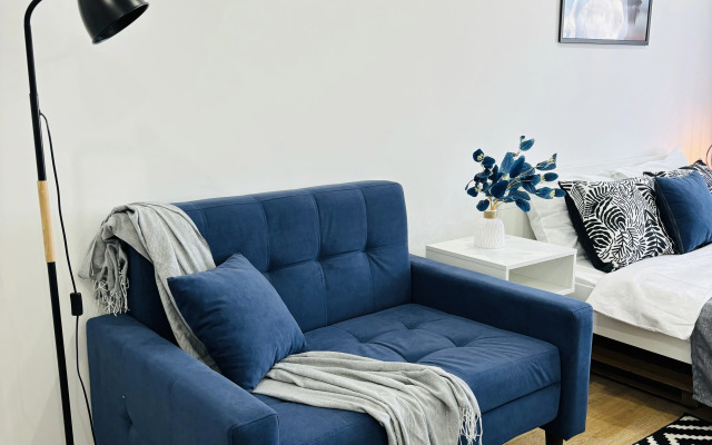 Квартира студия дизайнерская на Декабристов 129