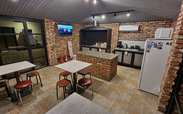 Kristall Guest House