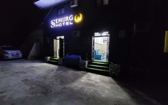 Hotel Semurg