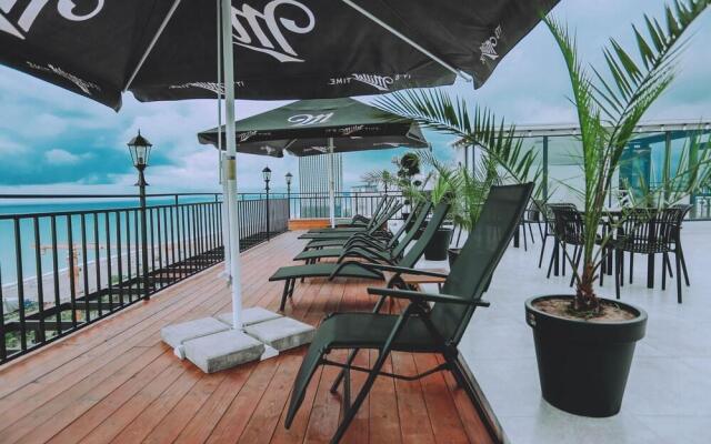Royal Medis Hotel