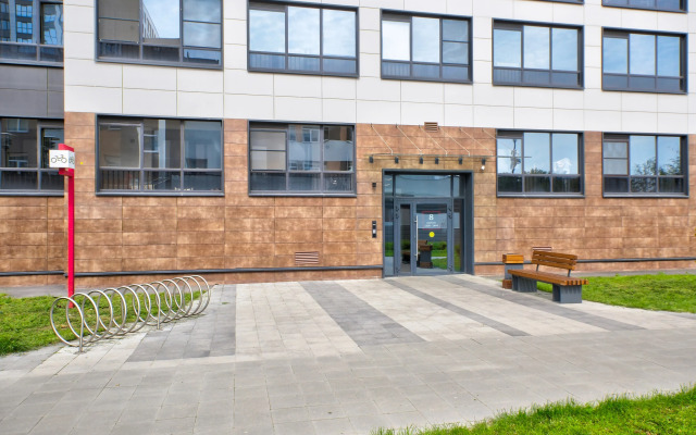 Апартаменты MyHomeYourHome на Дальневосточном проспект 19 к1