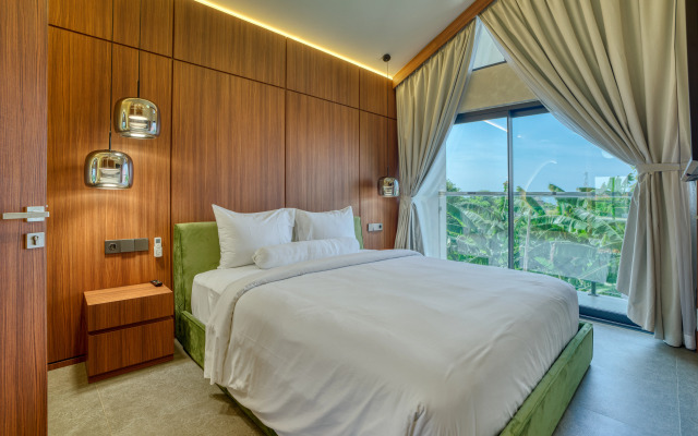 U Villas, Villa