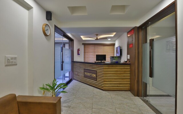 Dev Orchid Hotel
