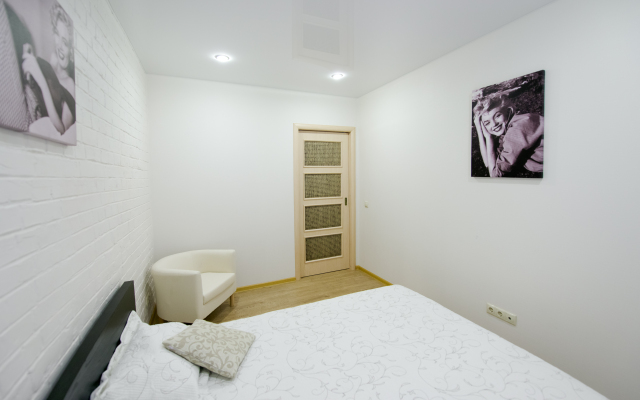 Anarin Apartments Flat 4