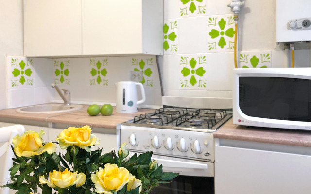 Апартаменты Двухкомнатные YarKo Цветы