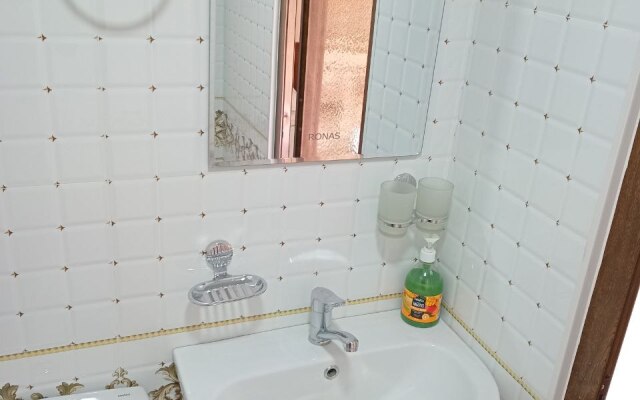 Raxmatjon Guest House