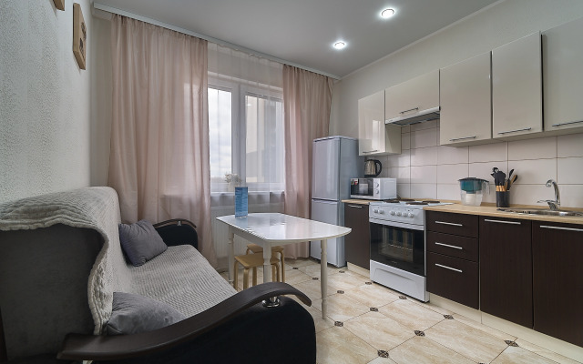 Квартира Однокомнатная с кроватью и диваном