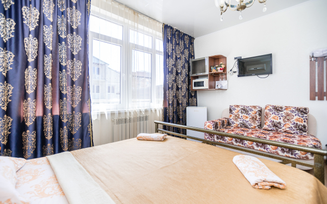 Chetyre sezona na Korolenko 8 a