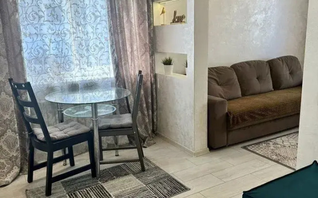 Na Rossiyskoy 43/1 Flat