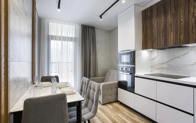 Апартаменты с бассейном среди гор