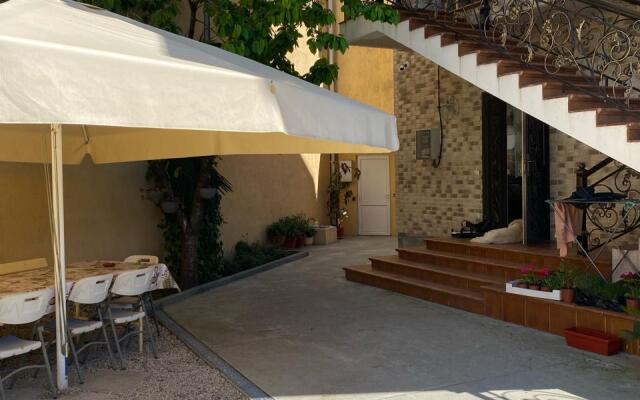 U Serezhi Guest House