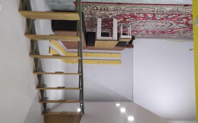 Stairs Apart-hotel