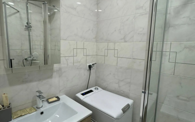 Апартаменты на Айской 39