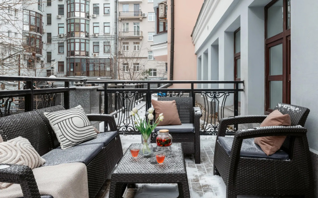 Квартира GM Apartments Огромные на Арбате с верандой