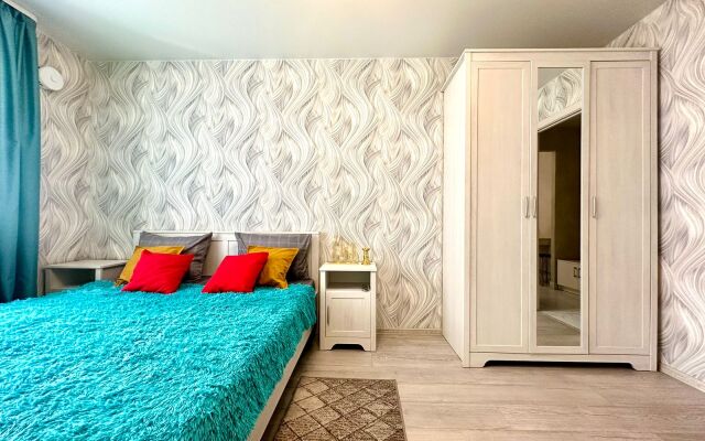 Yevro 3-Kh Komnatnye Apartamenty Na Sheremetyevskoy 10k5 Apartments