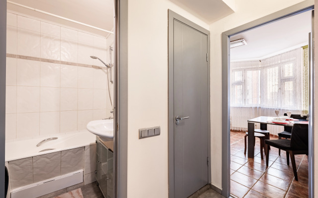 Квартира Двухкомнатная Natali apart у метро Академика Янгеля