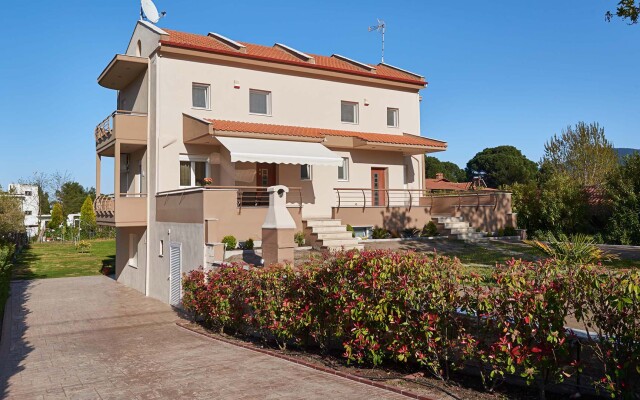 Amatia Summer House Vourvourou Villa