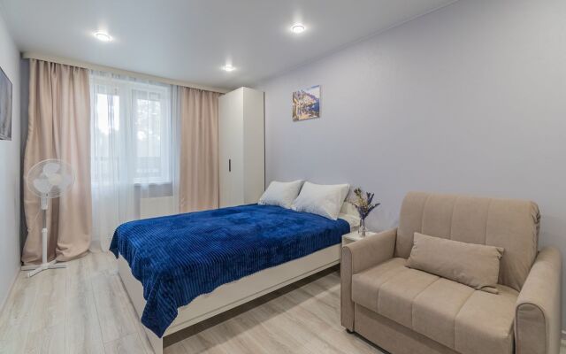 Odnokomnatnye Trekhmestnye Na Mikhaylovskaya 51 Apartments