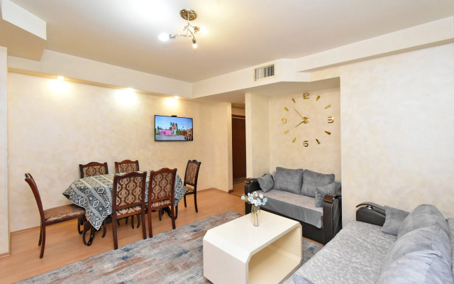 Celaf Apartment