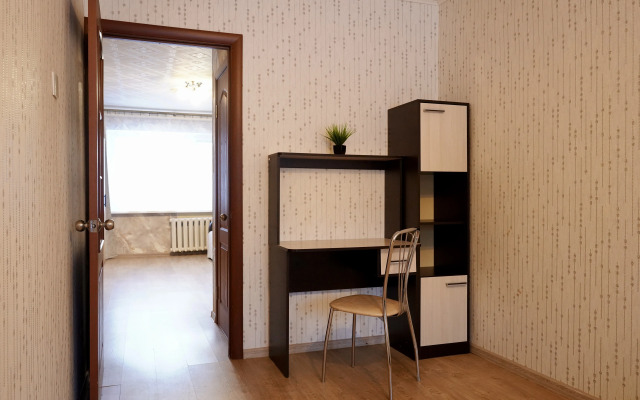 Na Ordzhonikidze 30 flat