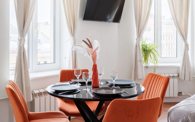 Апартаменты с Видом на Канал Грибоедова