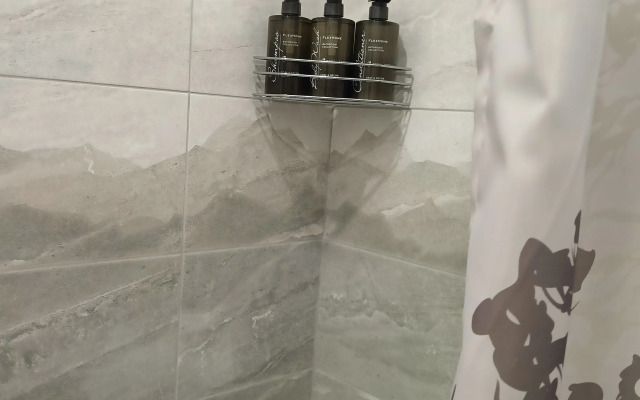V tsentre na Naberezhnoy Flat