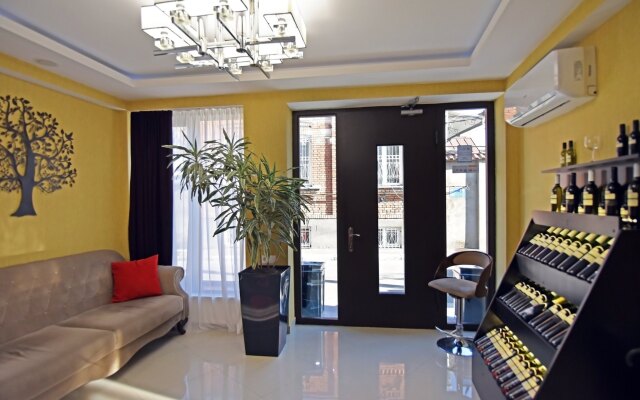 East Gate Boutique-Hotel