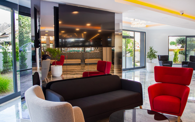 Saint Star Kemer - Adult Only +16