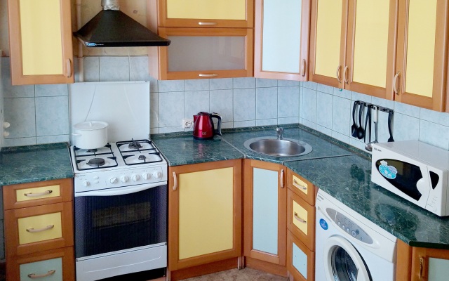 Апартаменты Квартирный Вопрос на Суворова 10