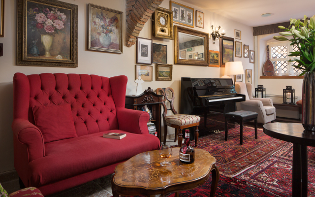 Heritage Angelo d'Oro Hotel