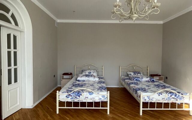 Na Gromova Guest house