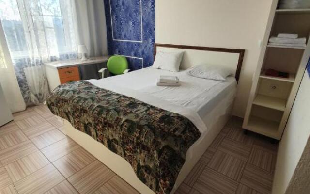 Квартиры Рантье-Центр-ЖД Вокзал на Карасунской 184 4